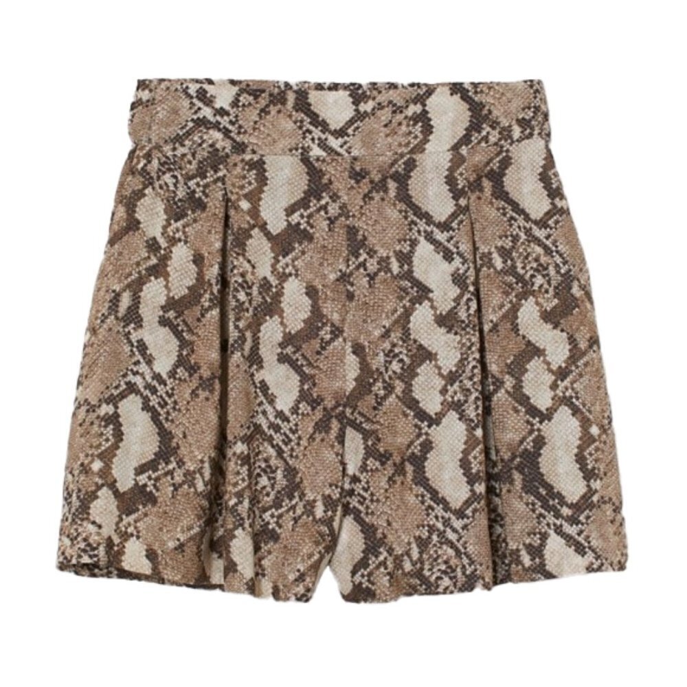 ❤️ 🆕 H & M Snake print Shorts Size 8